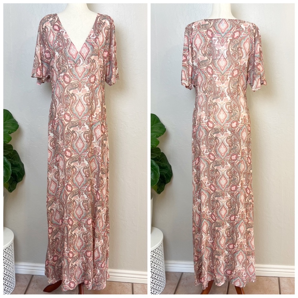 •LETARTE• Pink Paisley Ela Flutter Sleeve V-Neck Maxi Dress‎ Side Slits Small
